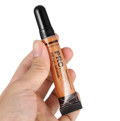 Conceal Liquid Foundation