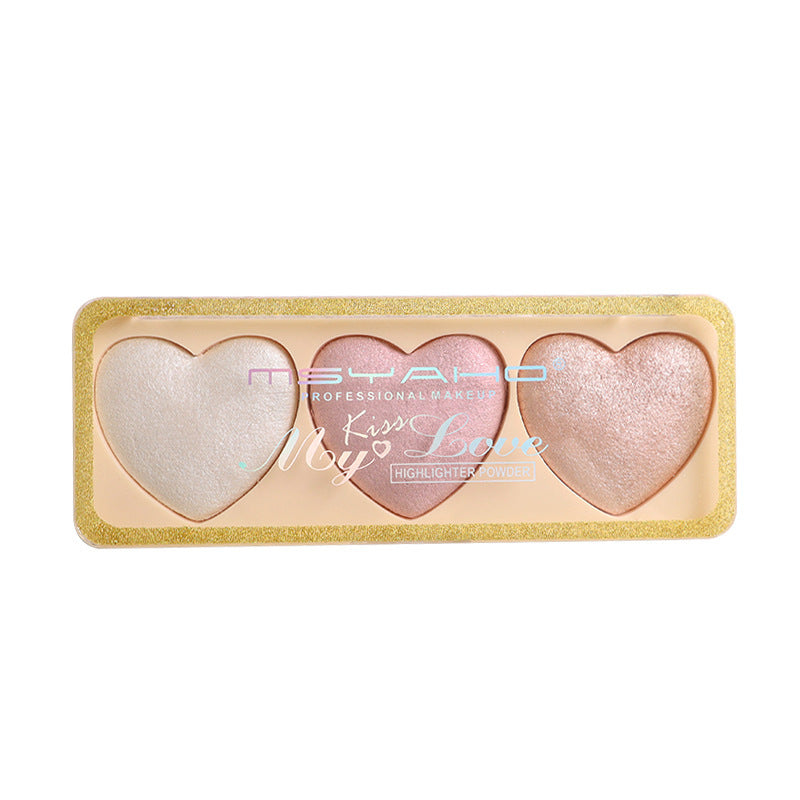 Love Trio: High-Gloss Pearlescent Highlighter Palette