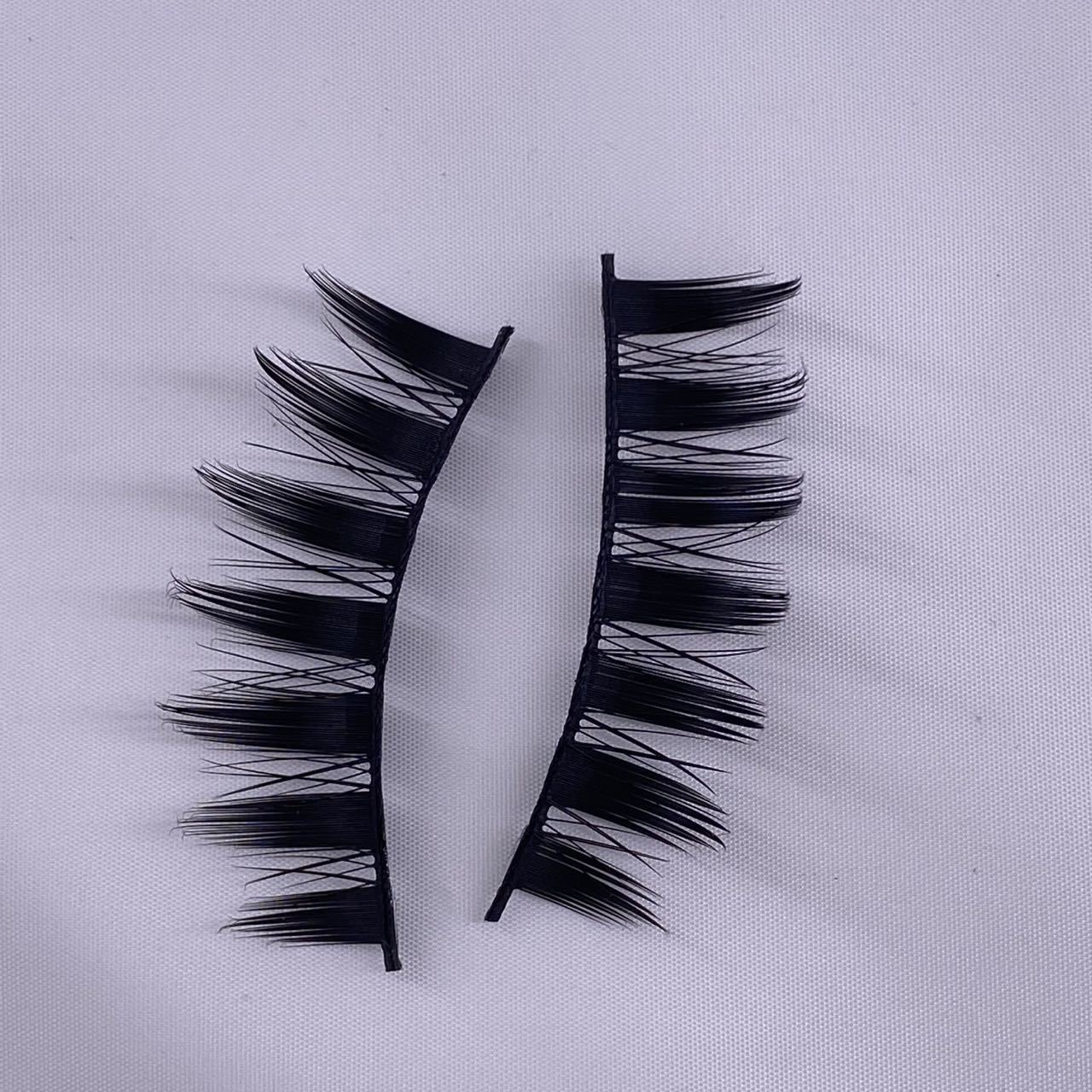 Diva Demon Stage Lashes